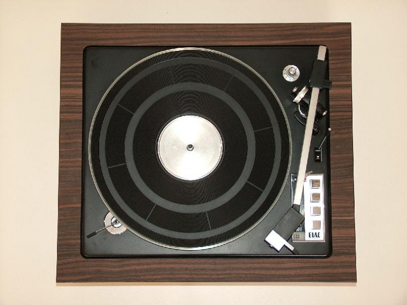 Elac Miracord 50H - Makassar 06.jpg